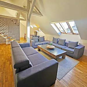 Apartment Historic Centre I